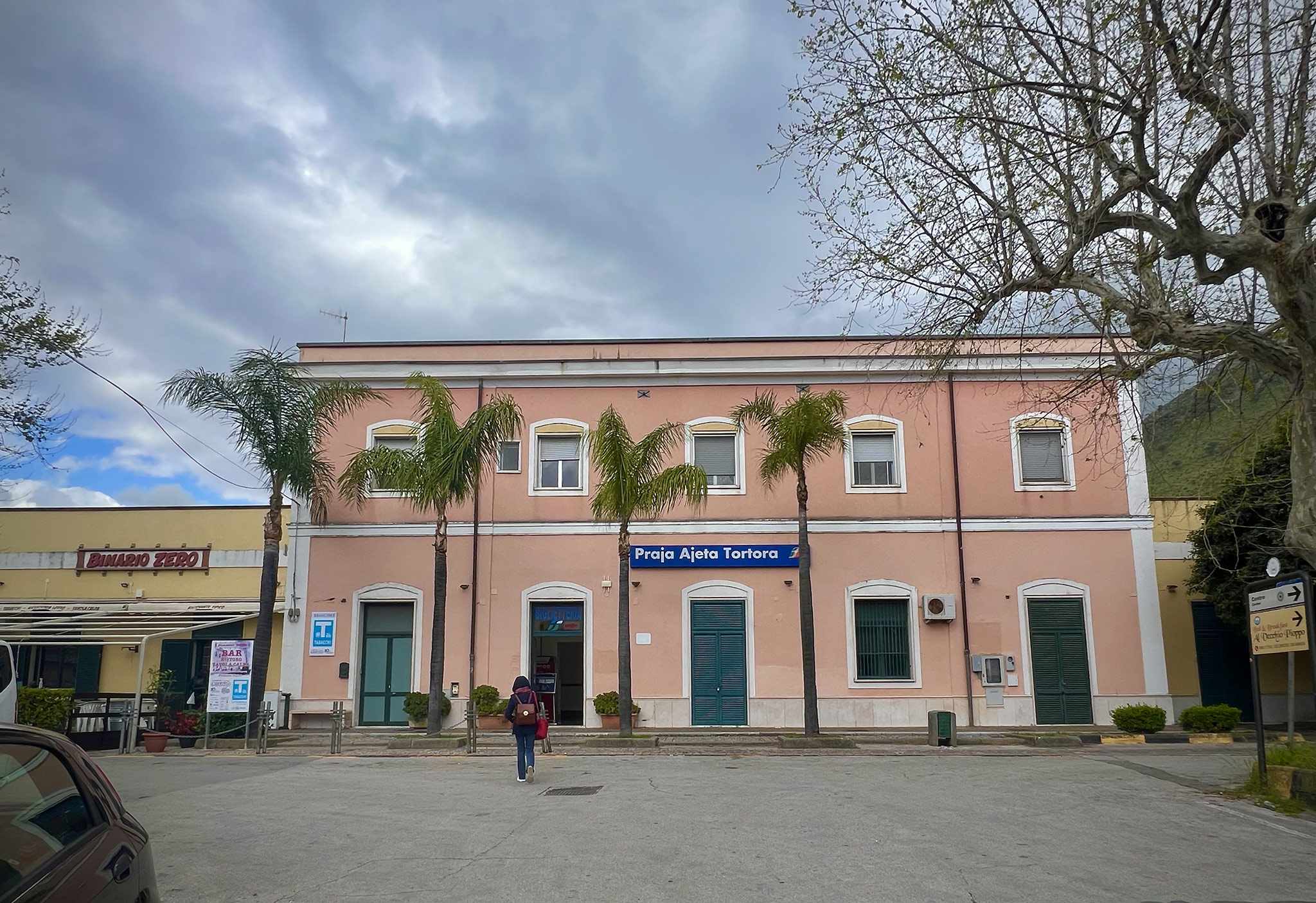 Praja-Ajeta-Tortora railway station, Praia a Mare